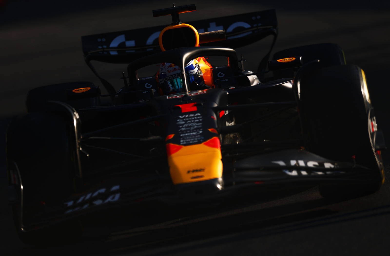 Verstappen exibe força e lidera TL2 da Cidade do México. Piastri fica fora do top-10