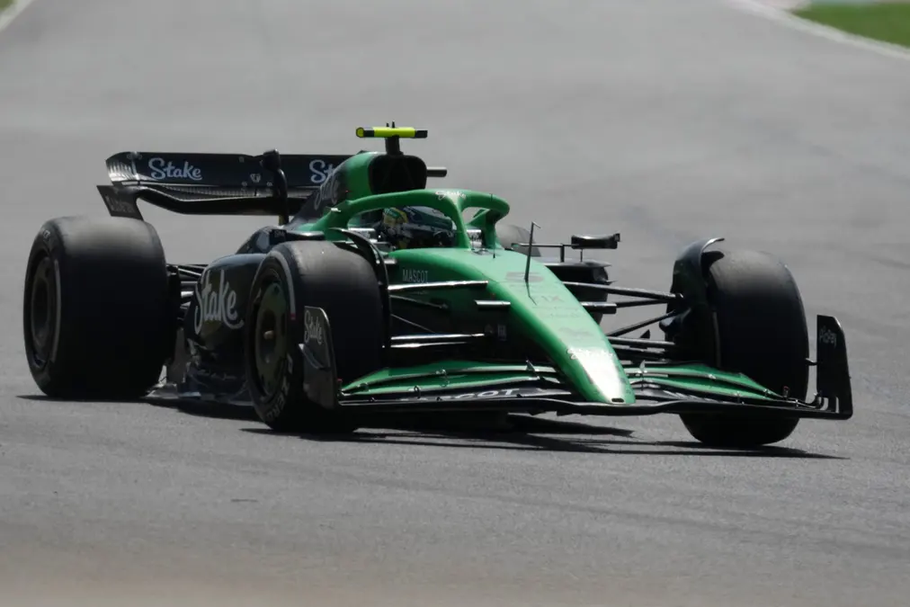 Pirelli completa dos días de pruebas con los neumáticos de F1 2026 con Bortoleto