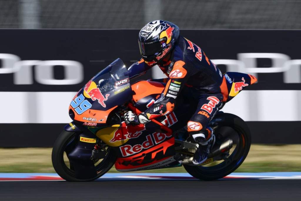 Rueda vence a Carpe y lidera entrenamientos de Moto3 en Malasia; Perrone es 22°