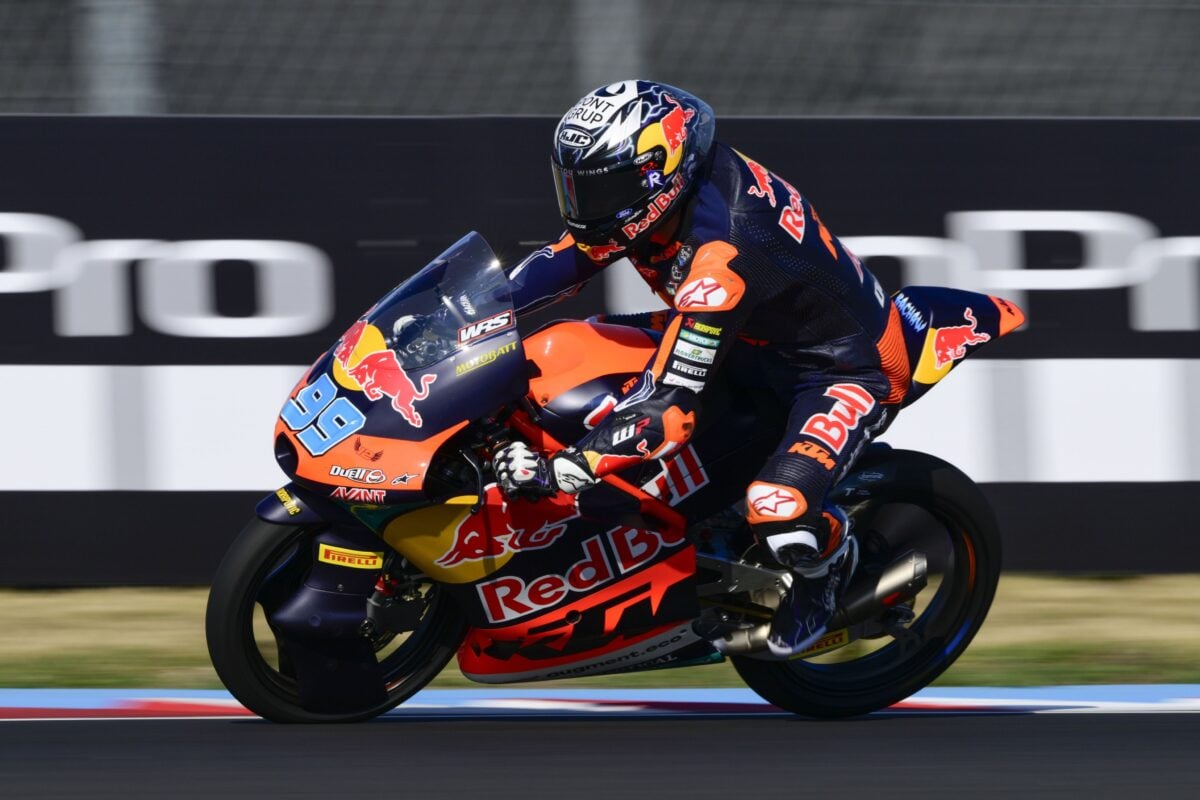 Rueda vence a Carpe y lidera entrenamientos de Moto3 en Malasia; Perrone es 22°