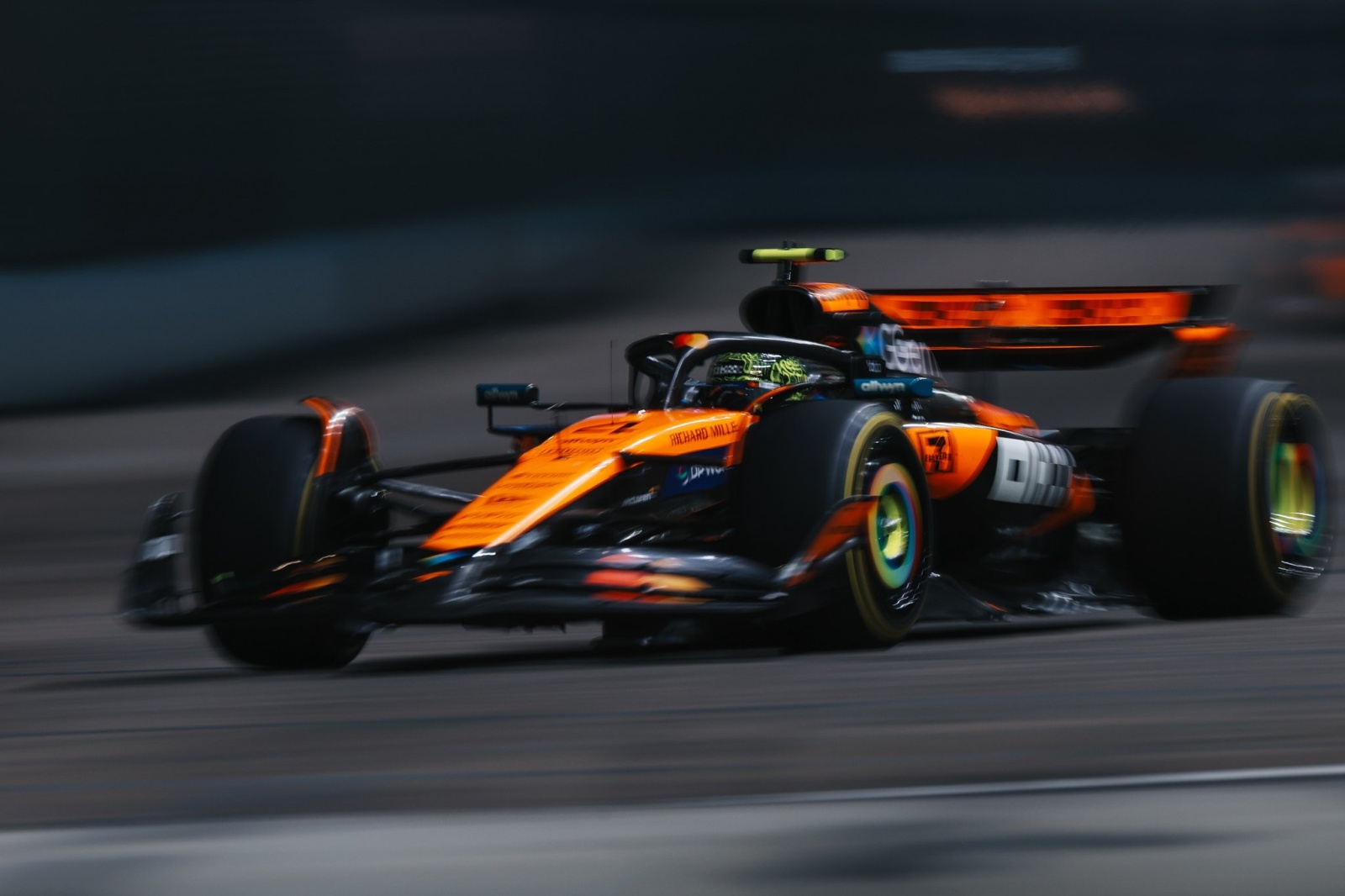 McLaren celebra consagración y destaca la “actitud ganadora” de Norris y Piastri