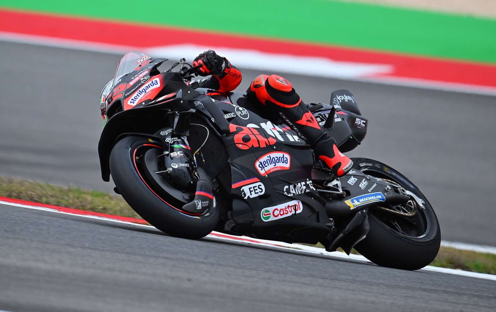Bezzecchi na pole e vacilo de Álex Márquez: confira grid de largada da MotoGP em Portugal