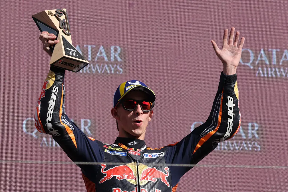 Acosta atribuye su 3° puesto en Portugal a los consejos de Pedrosa: “Hizo un gran trabajo”