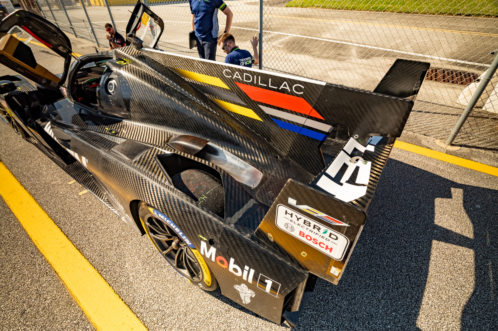 Cadillac revela atualizações do protótipo LMDh para 2026 em testes do IMSA SportsCar