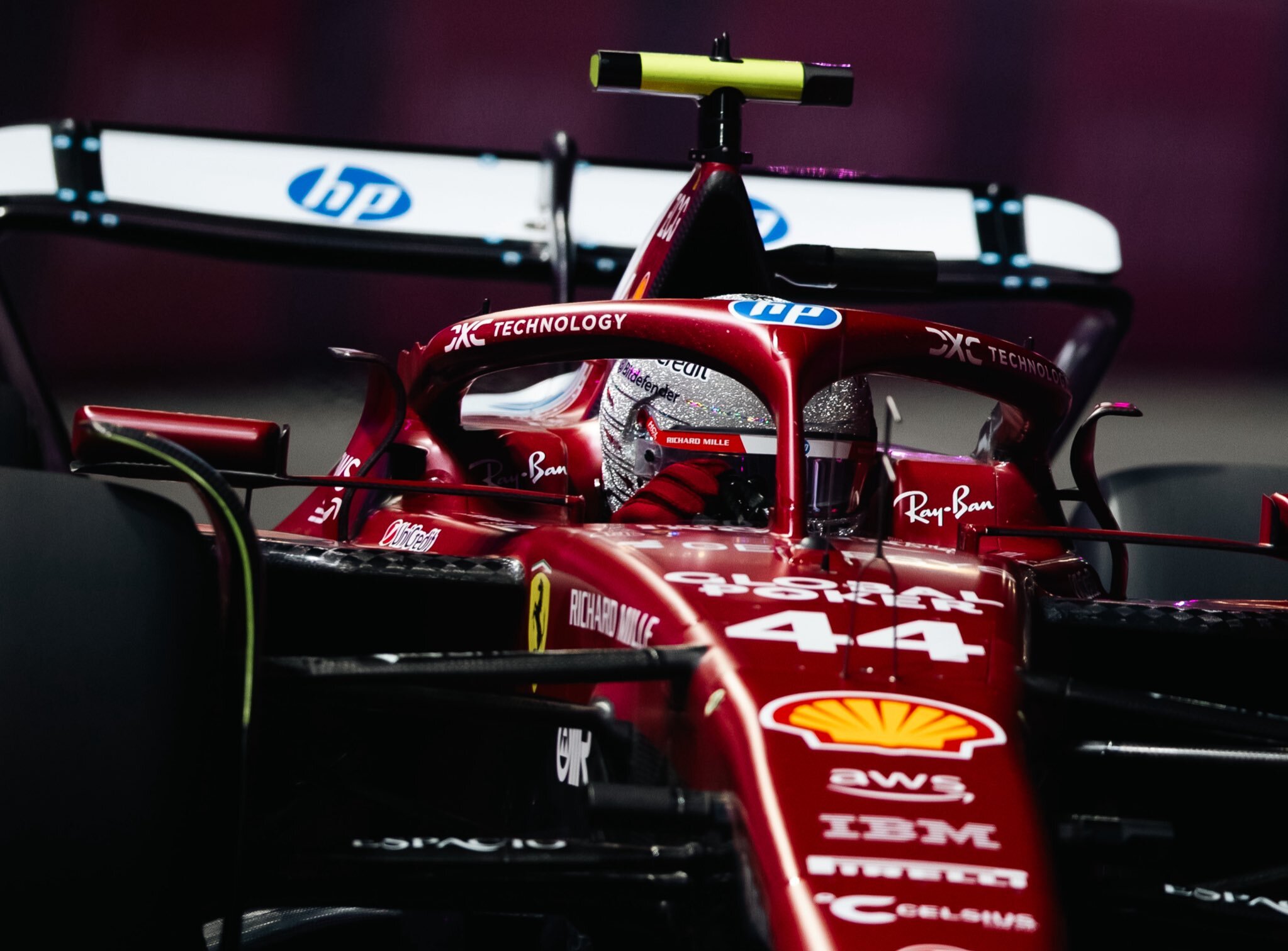 Hamilton se frustra tras la eliminación en Q1 en Las Vegas: “Estoy viviendo una pesadilla”