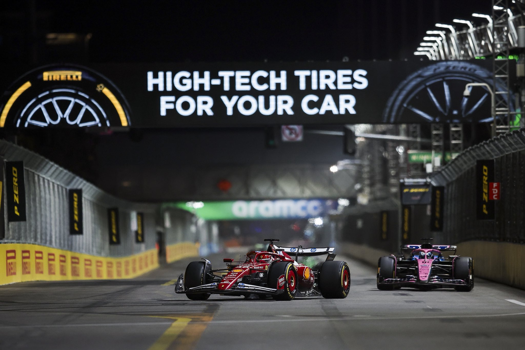 Leclerc dice que empujó «al 200% todo el tiempo» y critica ritmo de Ferrari en Las Vegas