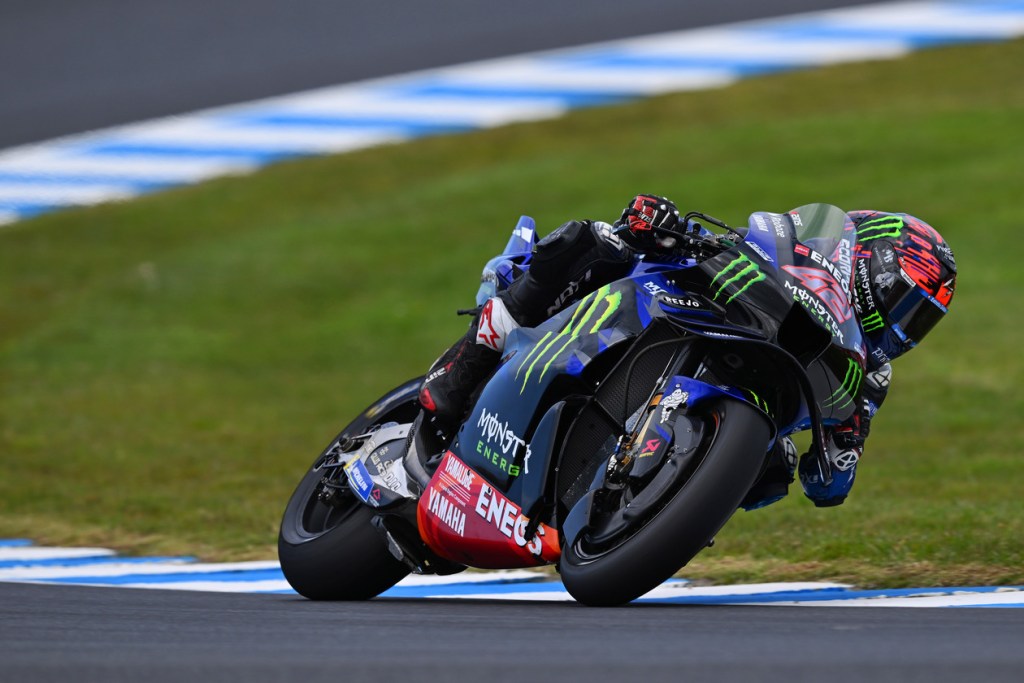 Rins siente “impotencia” ante el mal rendimiento de Yamaha: “Es difícil de aceptar”