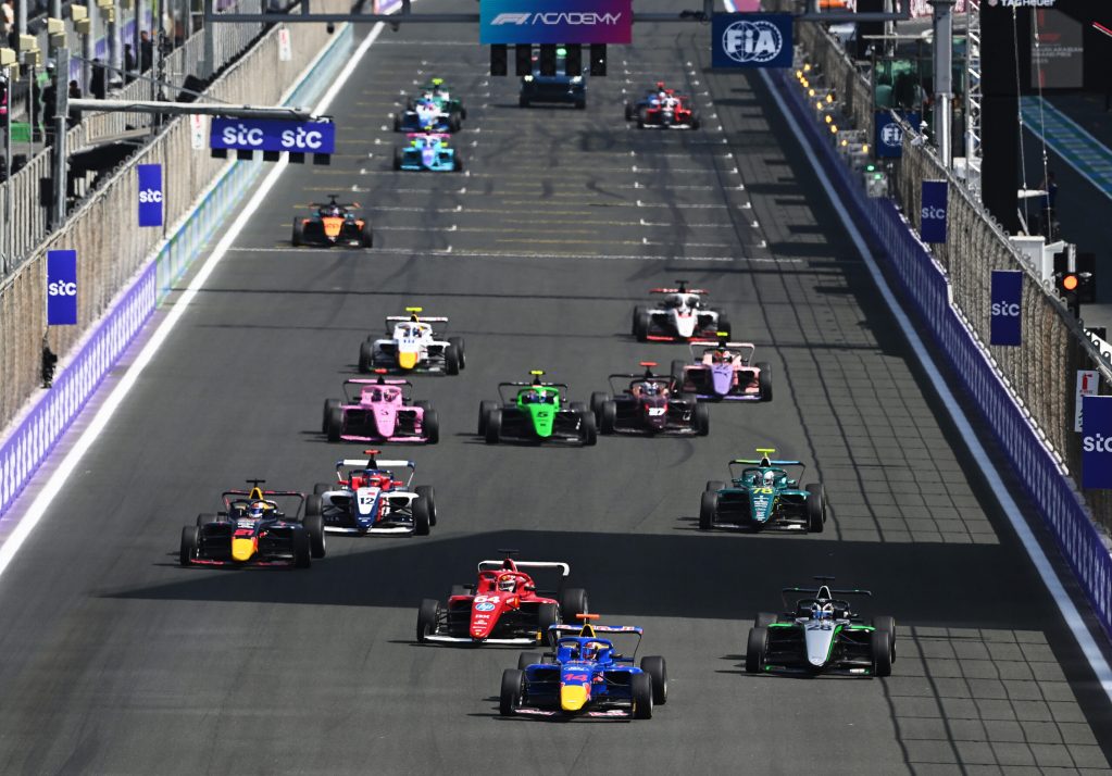 F1 Academy anuncia continuidad del apoyo de equipos de F1 y entrada de Cadillac en 2027