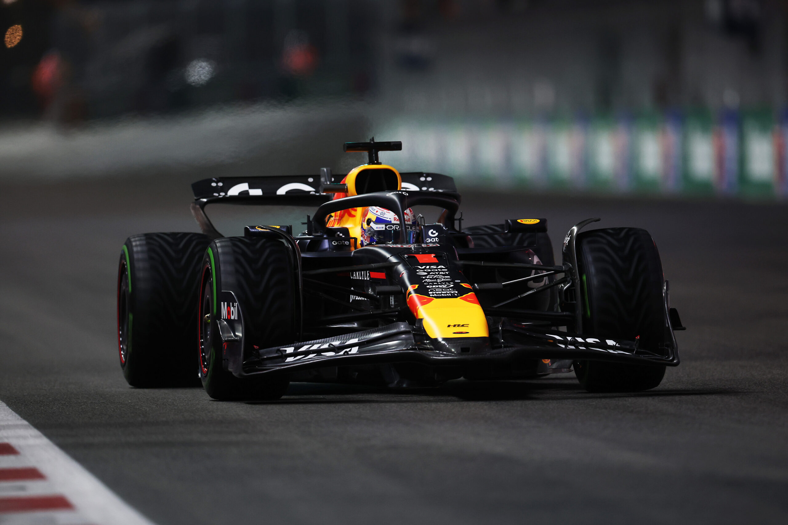 Verstappen cuestiona falta de adherencia en Las Vegas: «Los neumáticos no reaccionaron»