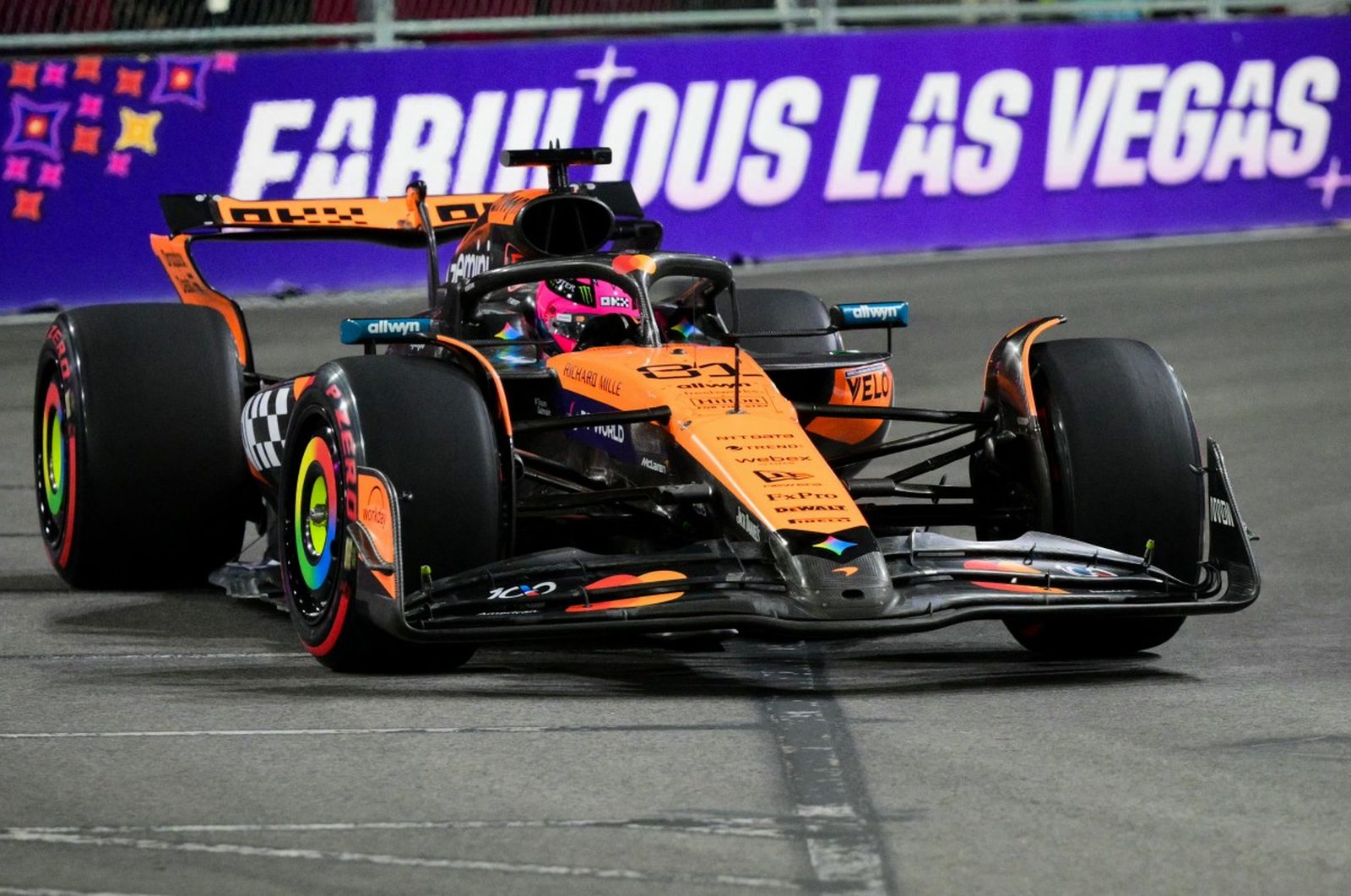 Piastri vê “ritmo decente” da McLaren em Las Vegas, mas diz: “Difícil saber onde estamos”
