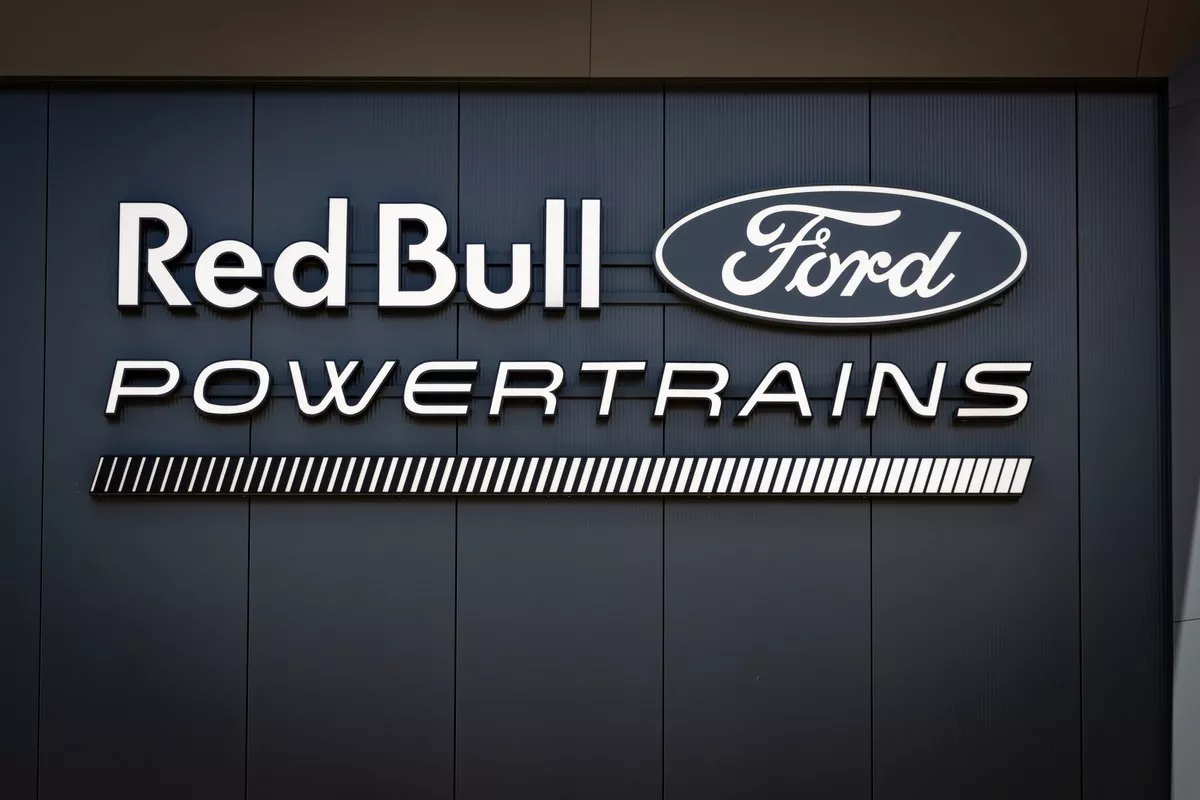 Ford justifica aumento da participación en proyecto de motor de Red Bull en 2026
