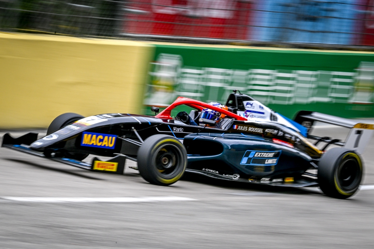 Roussel vence duelo com Caretti e leva corrida principal do GP de Macau da F4