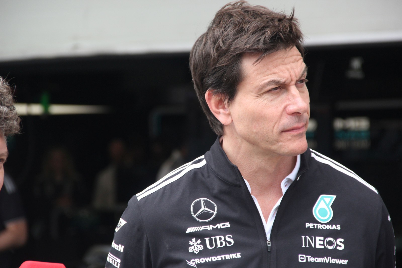 Mercedes diz que regra de pit-stops “nunca funciona” e aponta solução para GP do Catar