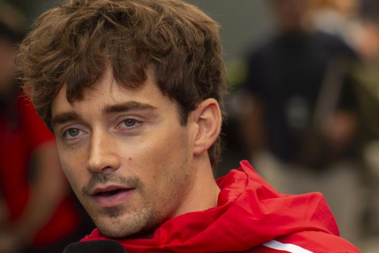 Aston Martin tem “contatado repetidamente” empresário de Leclerc para 2027, diz jornalista