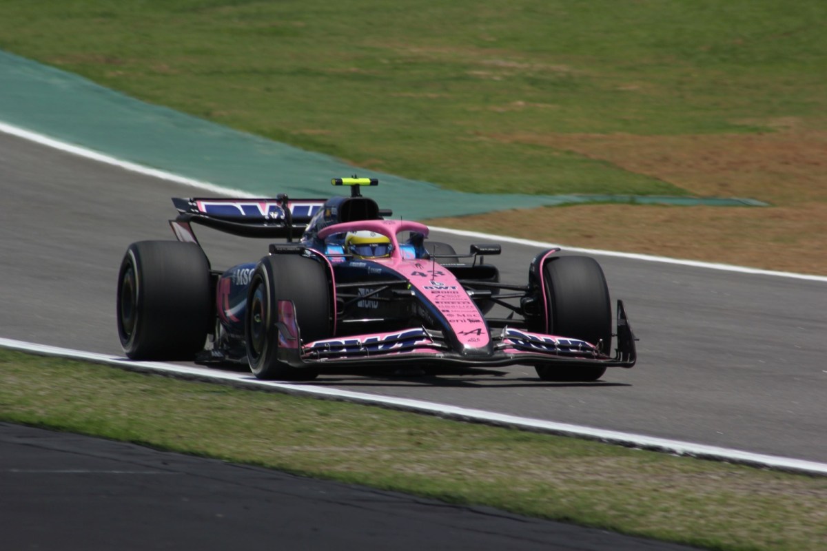 Colapinto admite dificuldades em Interlagos: “Preciso de tempo para entender o carro”