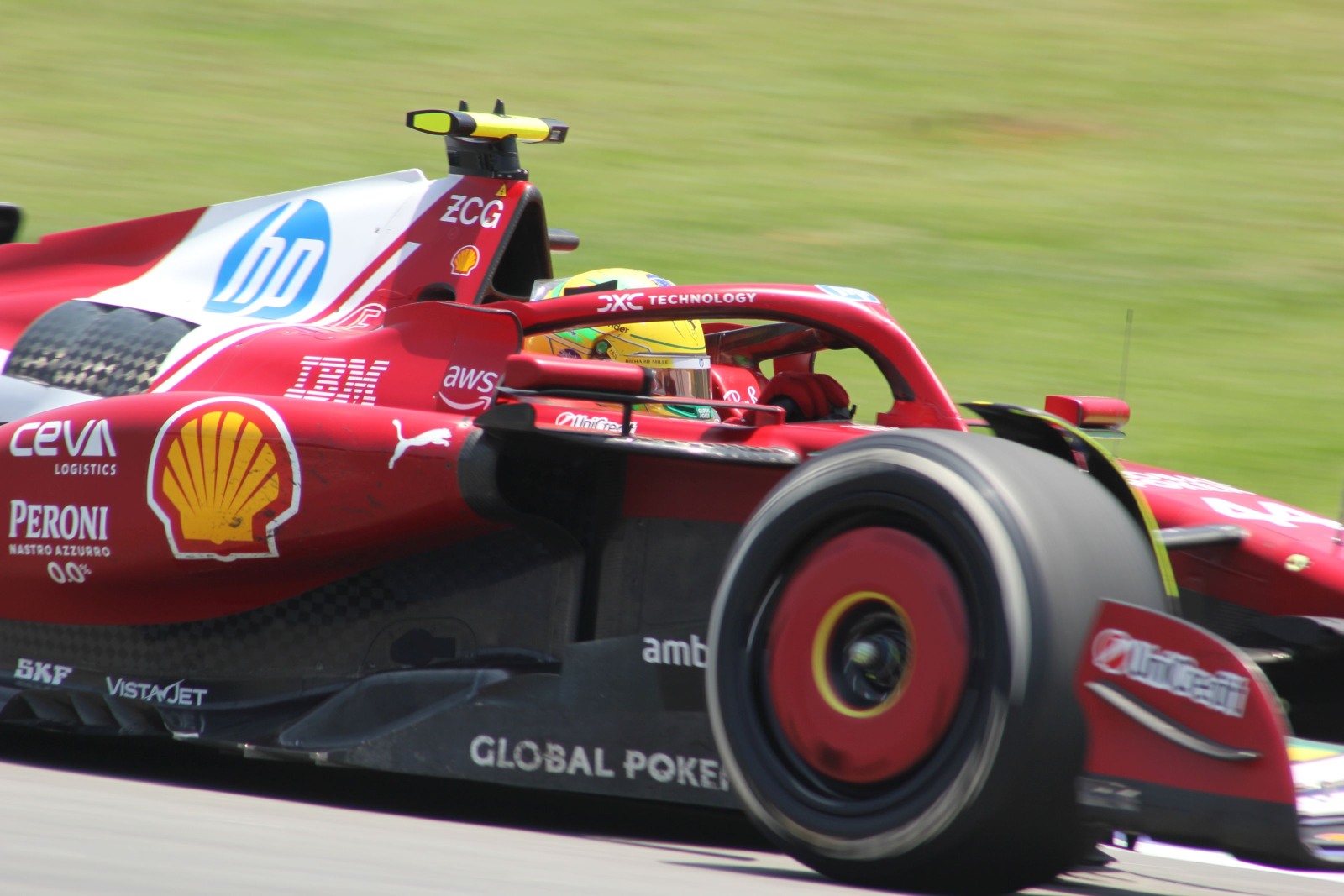 Ferrari mantém padrão e define nome do carro para temporada 2026 da Fórmula 1