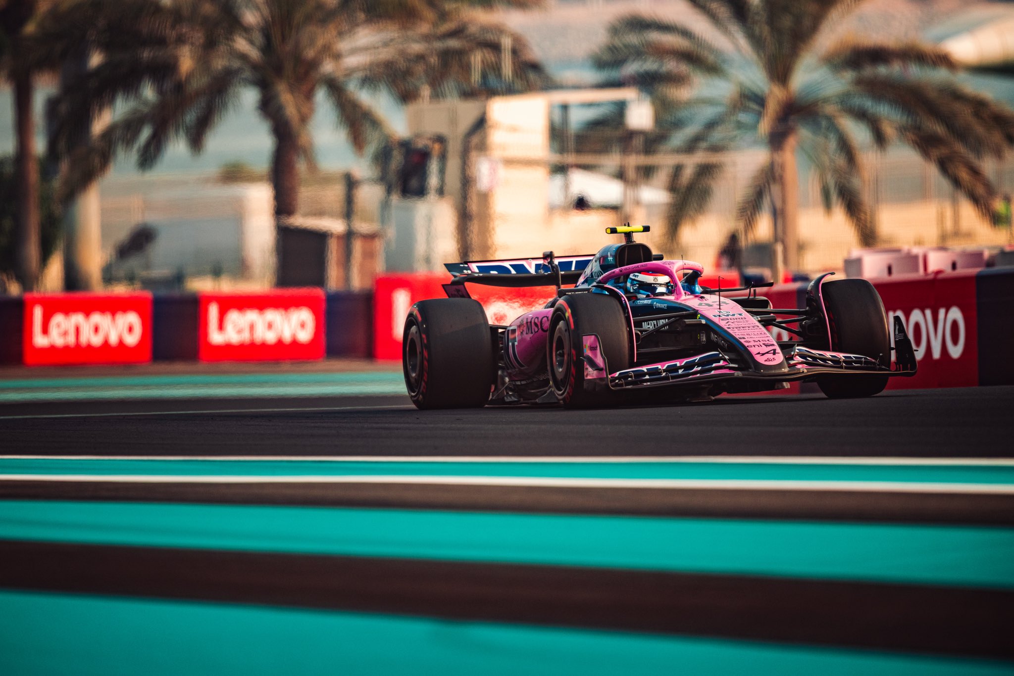 Colapinto finaliza una difícil temporada ocupando el último lugar en Abu Dhabi