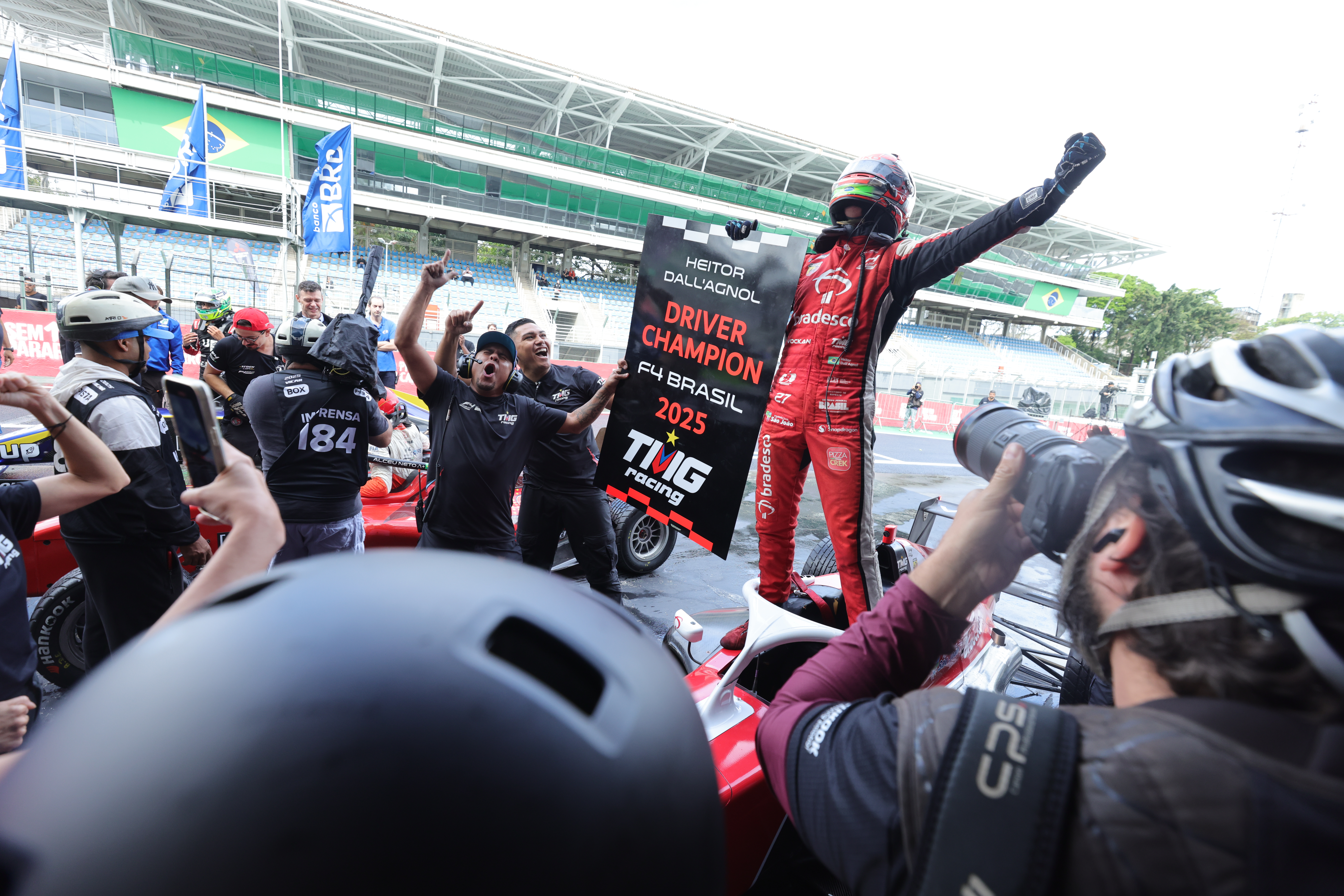 Dall’Agnol leva F4 Brasil 2025 com 2 provas de antecipação. Feldmann vence em Interlagos
