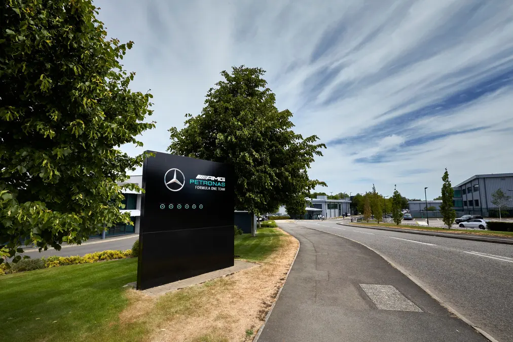 ¿Que se sabe de la polémica sobre la legalidad del motor de Mercedes de F1 2026?