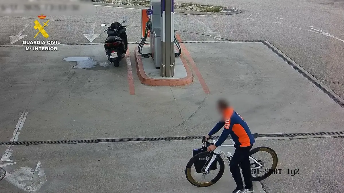 Policía detiene a sospechoso de robar una bicicleta a Martín en el paddock de Valencia