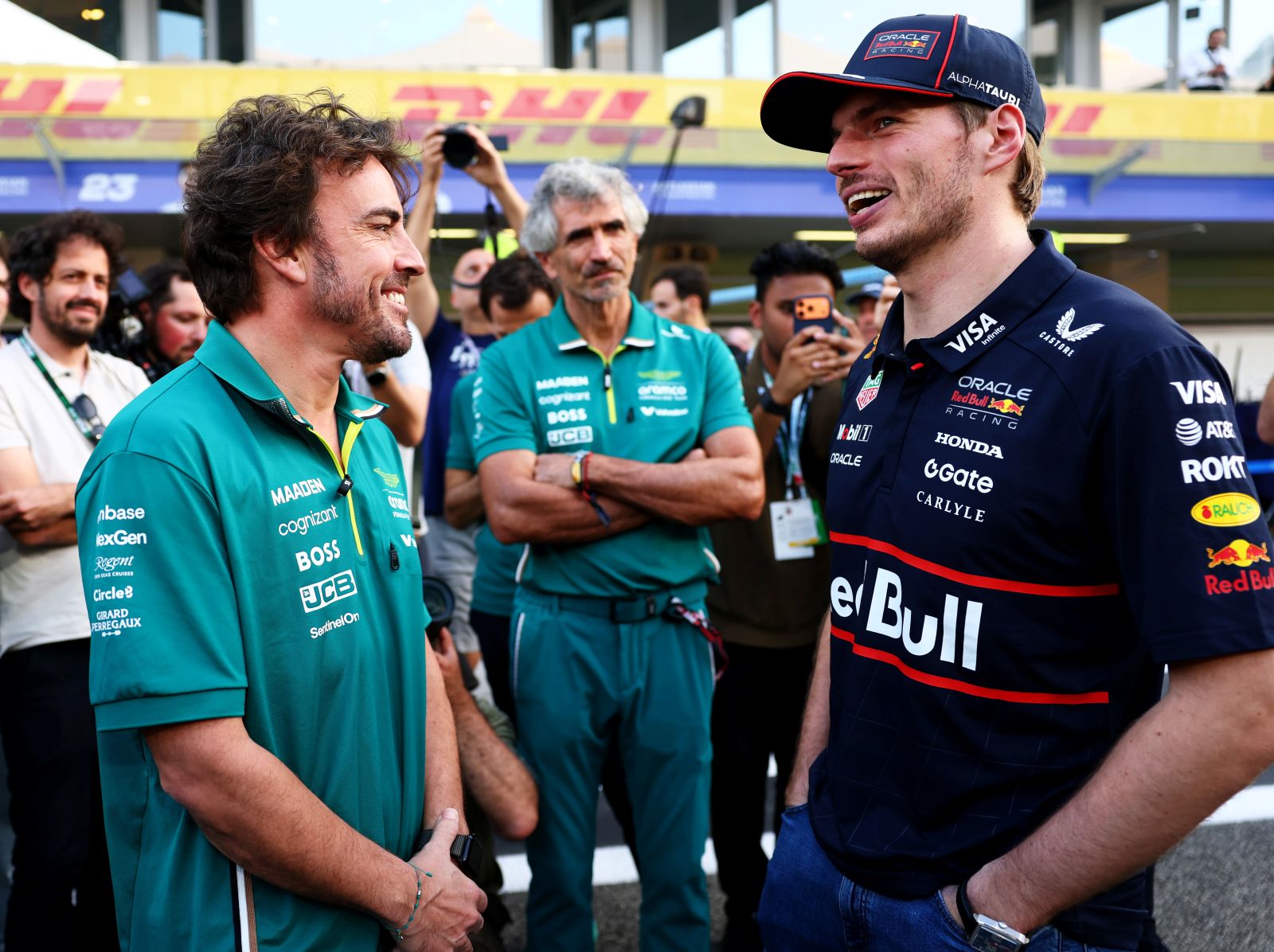 Alonso minimiza declaração de Verstappen sobre título com McLaren: “Todos diriam isso”