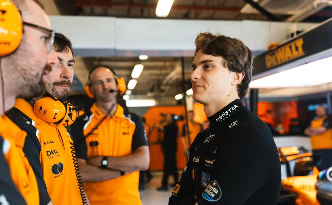 Ex campeón de F1 critica al CEO de McLaren por su mensaje a Piastri: “Falta de empatía”