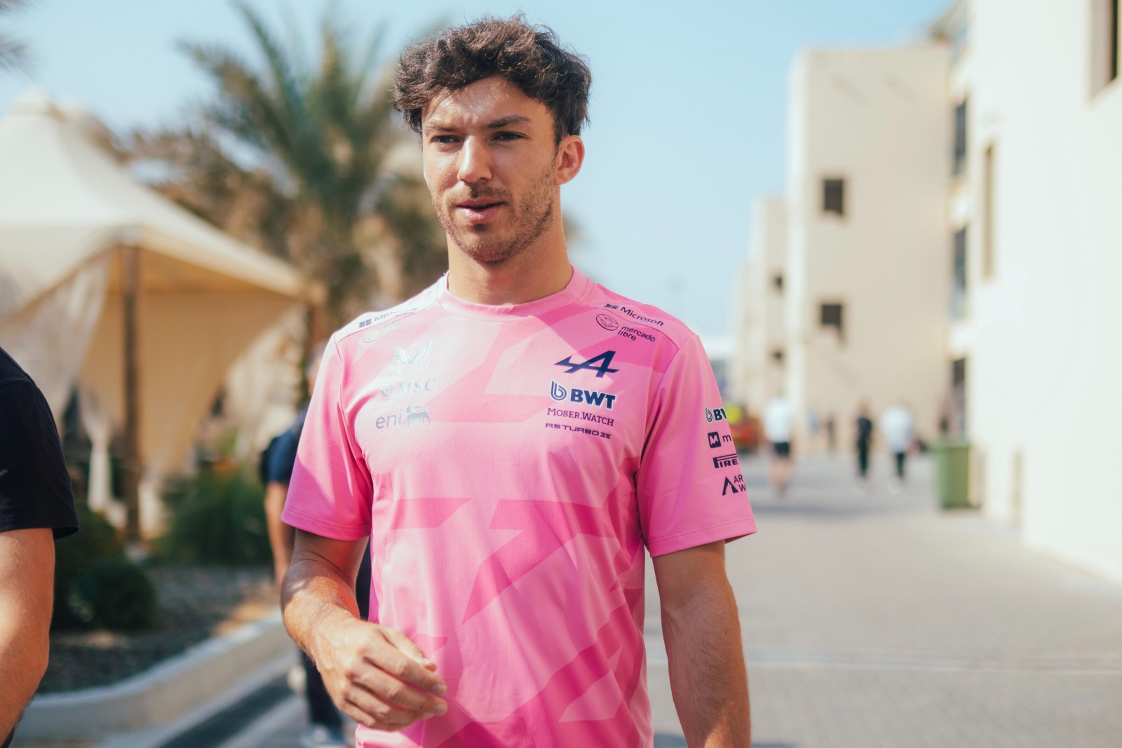 Gasly aposta na MotoGP e vira investidor de equipe de Steiner a partir de 2026