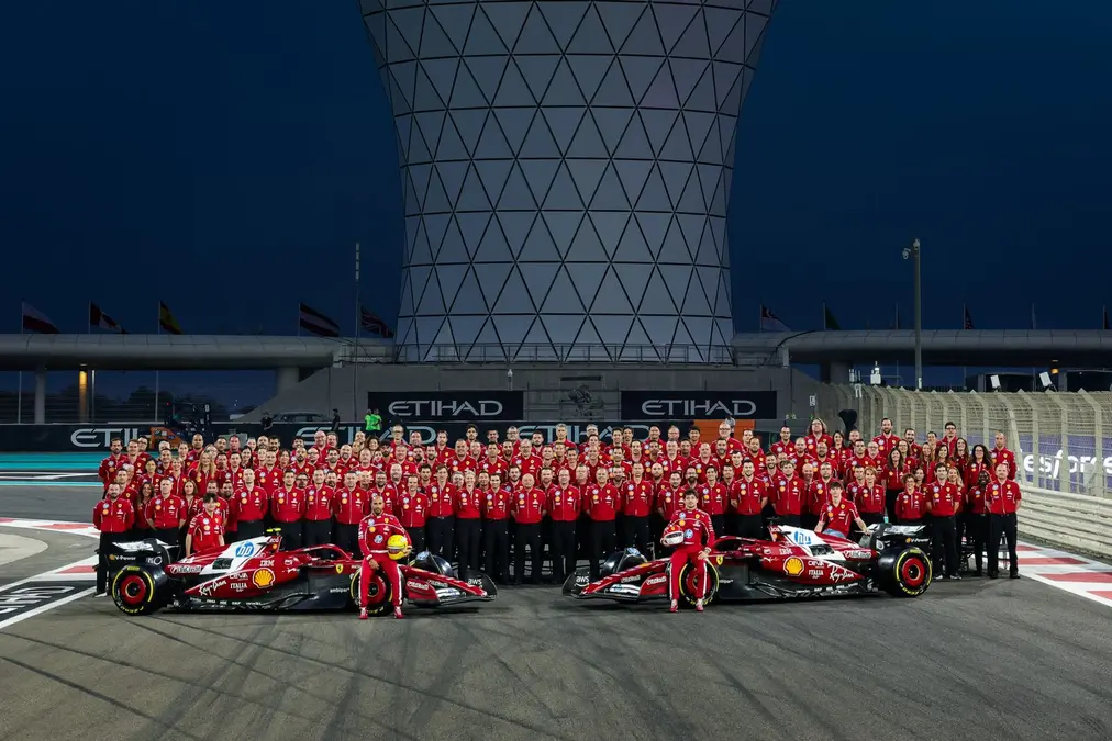 Ferrari reconoce una “temporada difícil” y planea cambios: “Queremos ganar carreras”