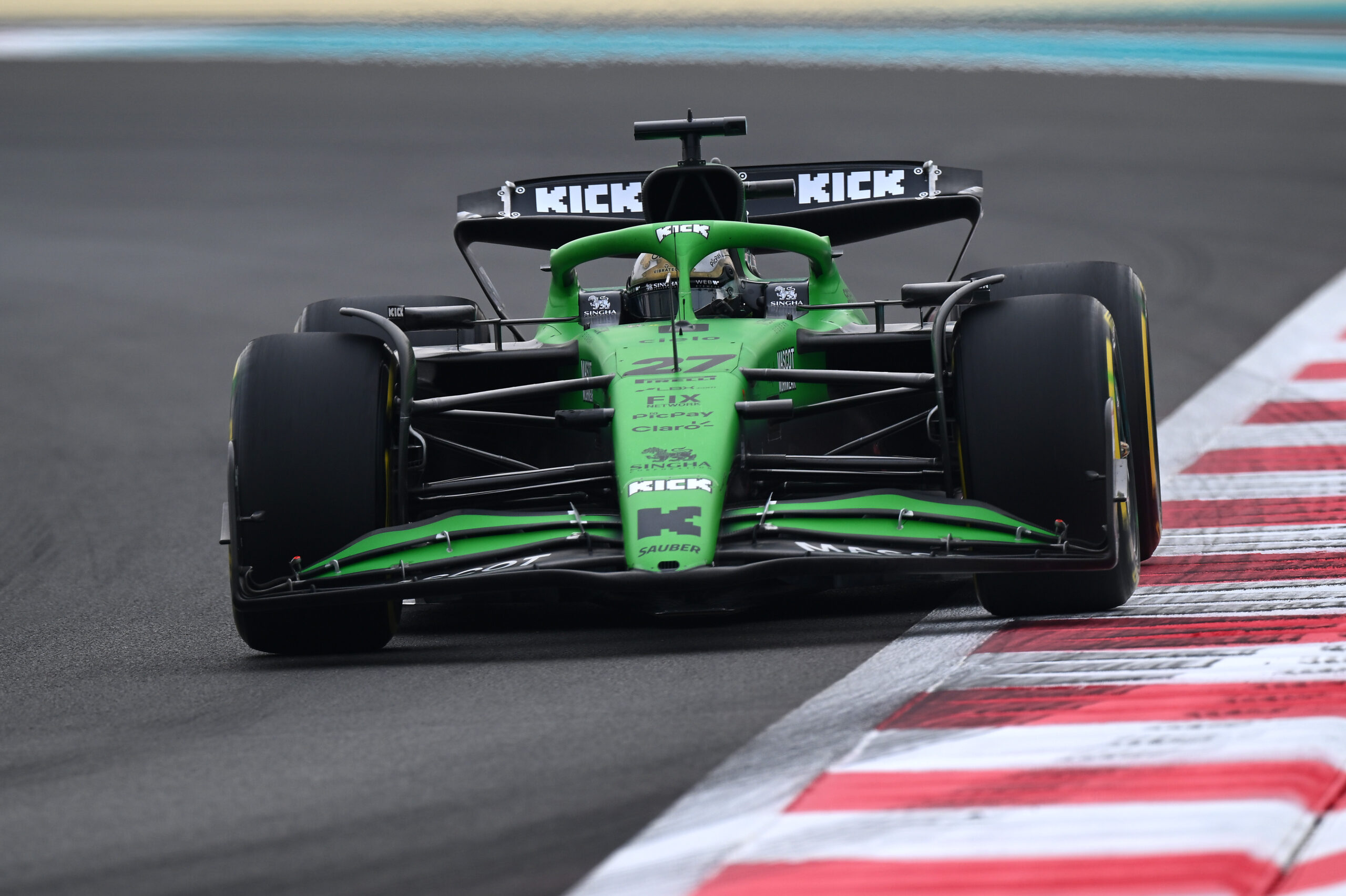 Hülkenberg admite surpresa com sexta-feira “promissora” da Sauber em Abu Dhabi