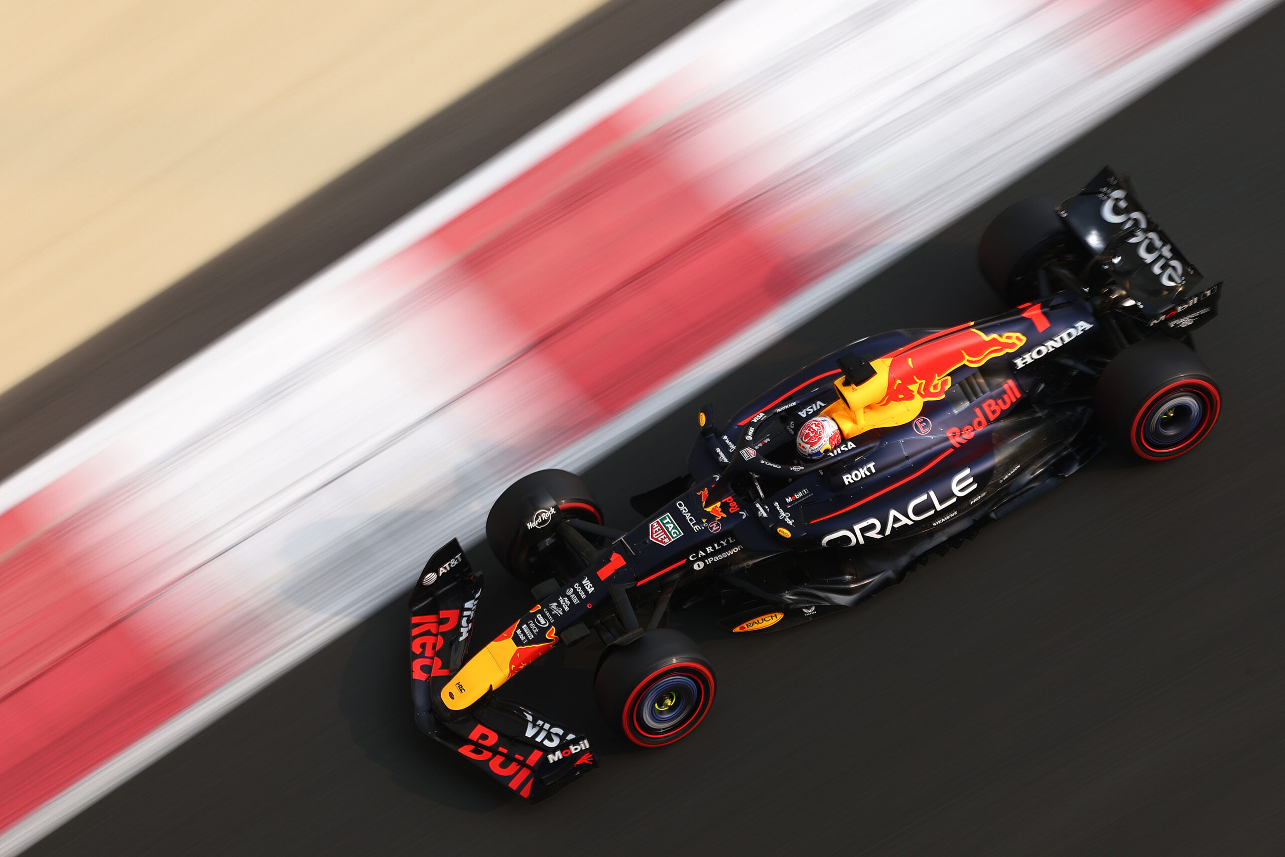 Verstappen doblega a los McLaren y conquista la pole del GP de Abu Dhabi; Colapinto es 20°
