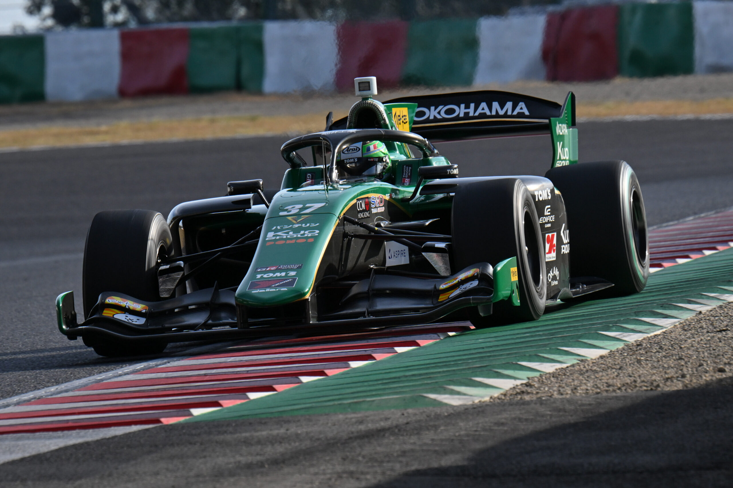 Fenestraz admite “insistencia” por regreso de asesor en Tom’s Racing: “De gran ayuda”