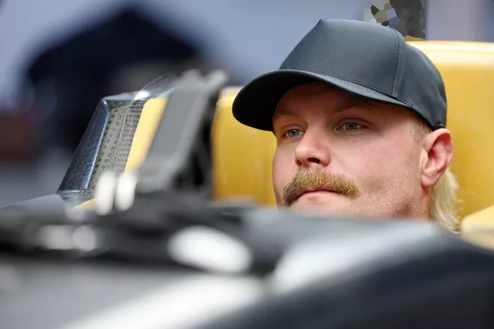 Bottas celebra el “funcionamiento perfecto” de su Cadillac después del día de rodaje