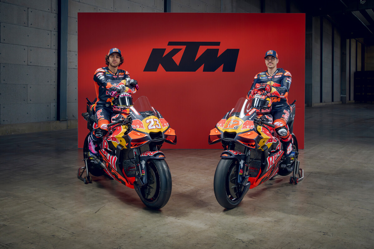 Tech3 comienza la “era Steiner” en MotoGP y presenta las motos de Viñales y Bastianini