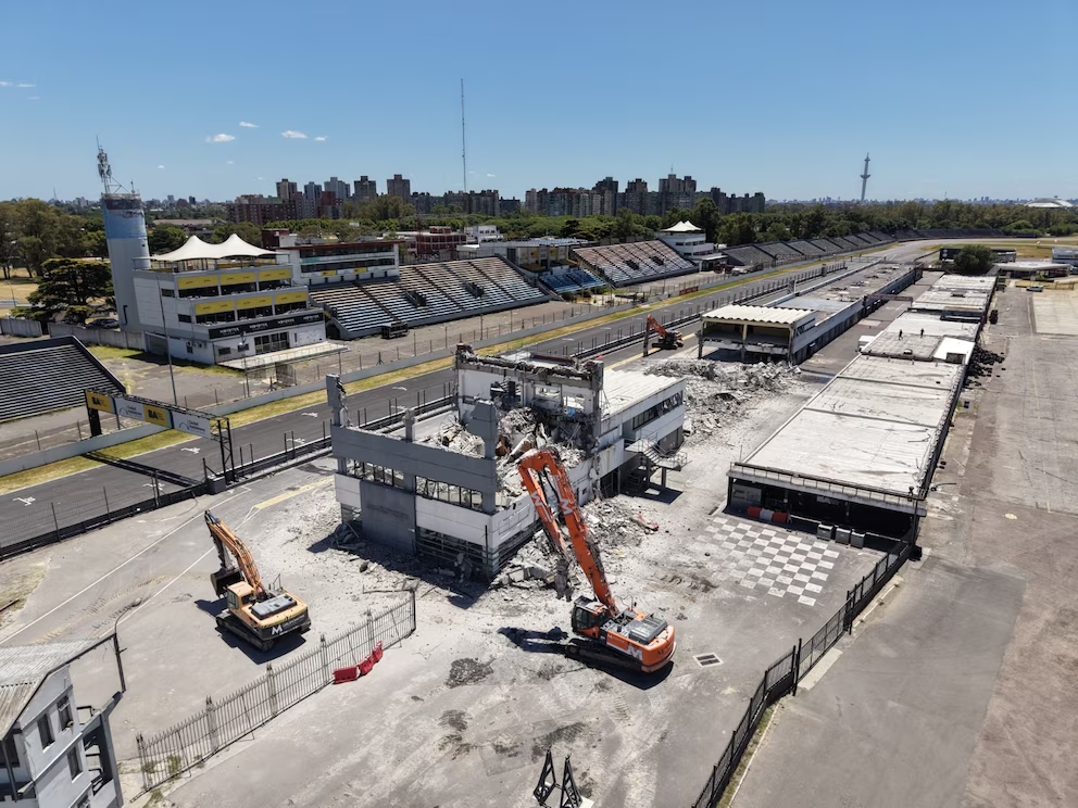 Gobierno de Buenos Aires demuele los boxes e inicia obras de renovación en el Autódromo