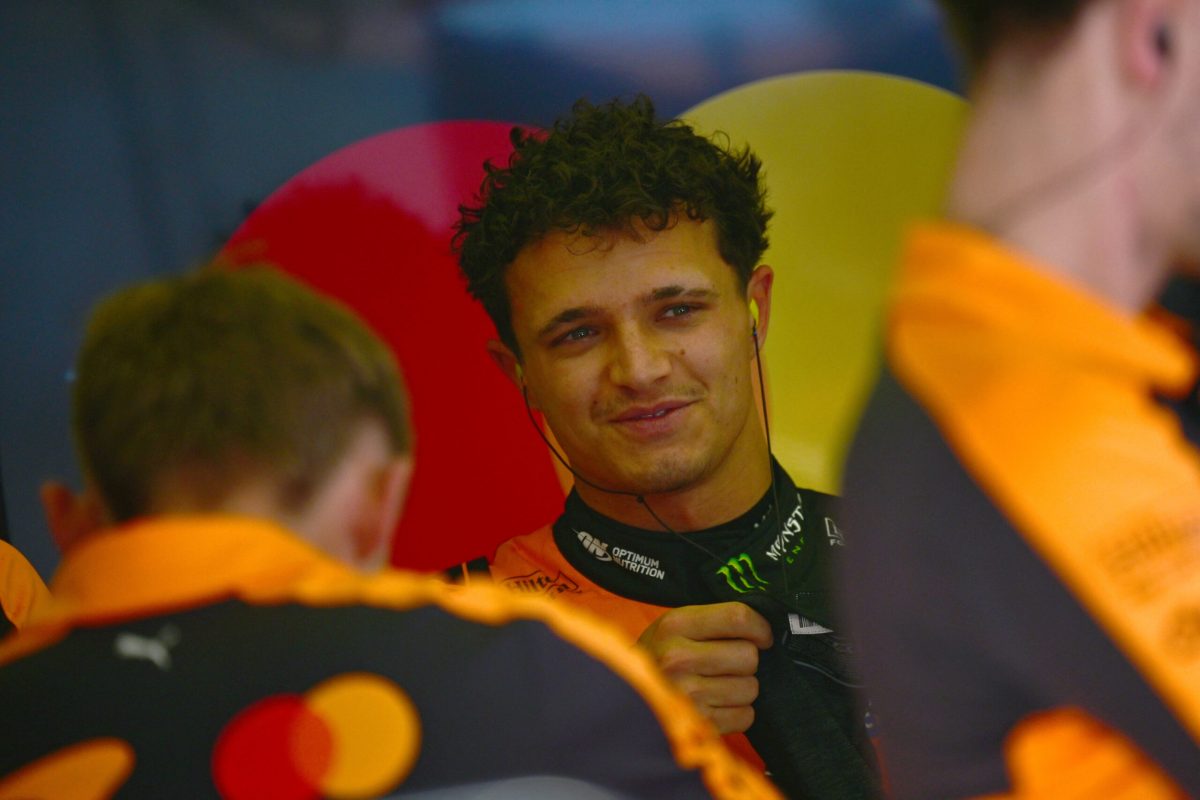 Norris diz que McLaren “aprendeu muito” com 1º dia dos testes da F1 no Bahrein