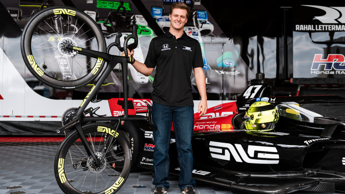 RLL encerra novela e acerta com patrocinador para Schumacher na Indy 2026