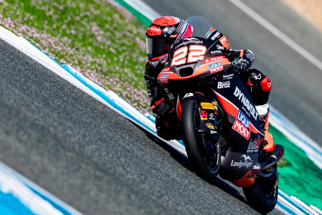 Almansa comanda la clasificación de Moto3 en Tailandia; Morelli, 11°; Perrone, 14°