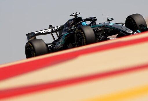 Russell se impone en mañana del día 3 de pretemporada de F1 en Bahréin; Colapinto, 6°