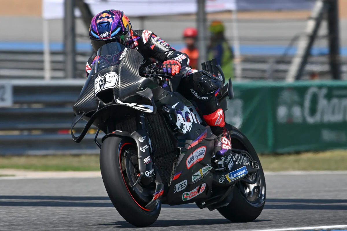 Martín celebra pausa de MotoGP y sueña con “luchar por grandes cosas”