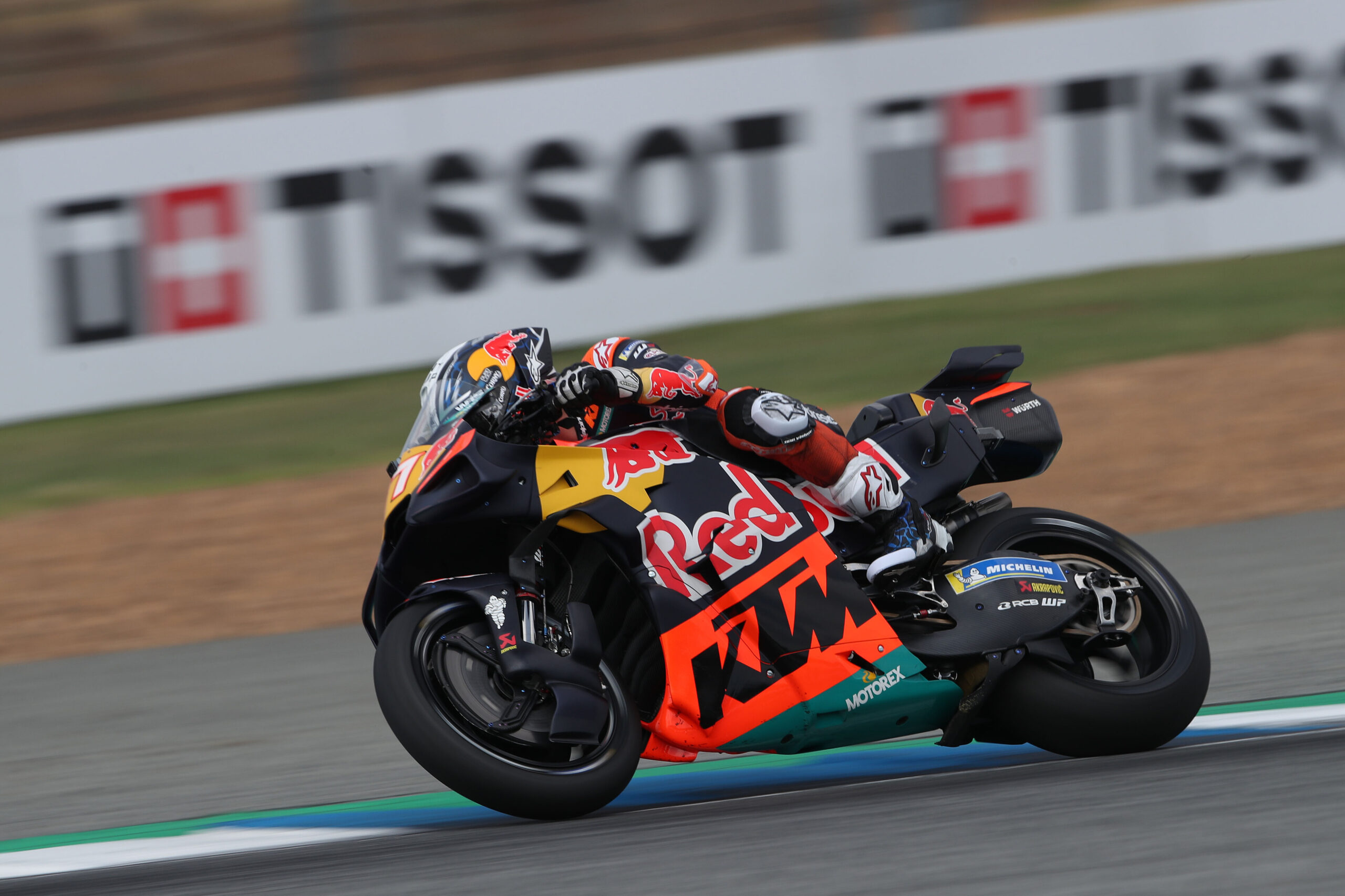 Kaio Esteves elogia salto da KTM, mas diz que marca “não pode ter moto de um homem só”