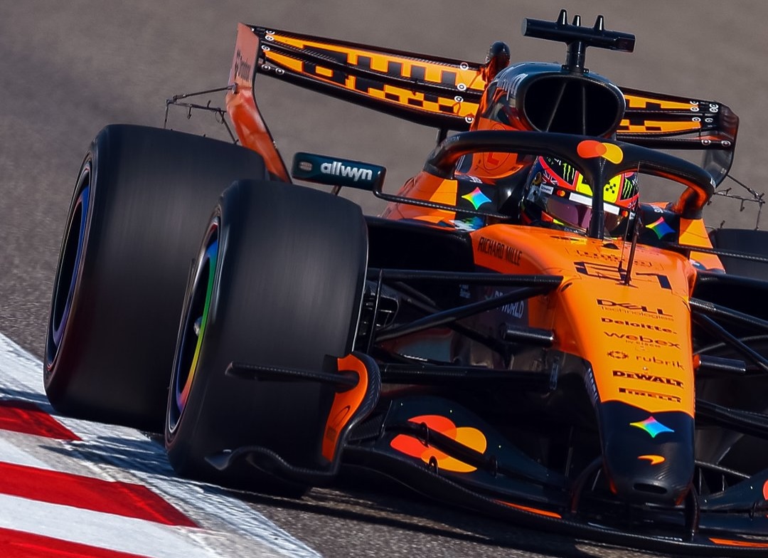McLaren exalta desafio na F1 2026 e se diz ansiosa para “colocar cartas na mesa”