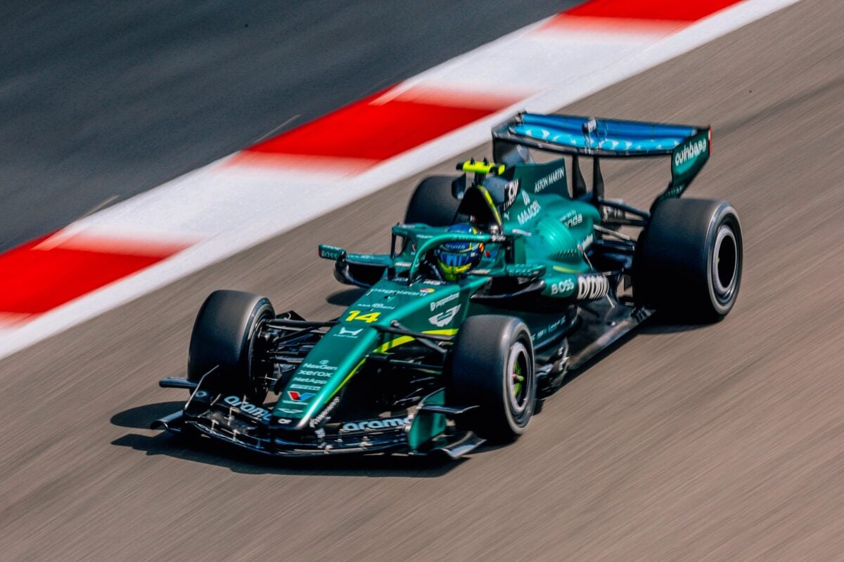 Alonso cree que “existe solución” para Aston Martin y prevé ajustes antes de Australia