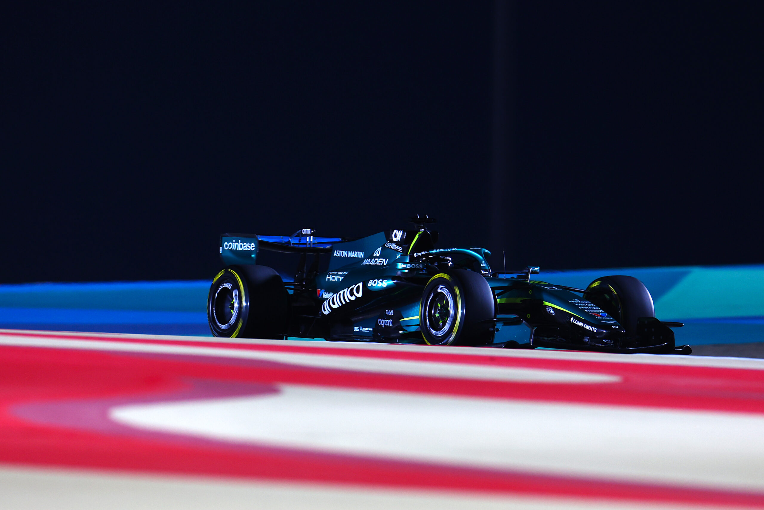 Honda prepara cambios en el motor para salvar a Aston Martin del fiasco en Australia