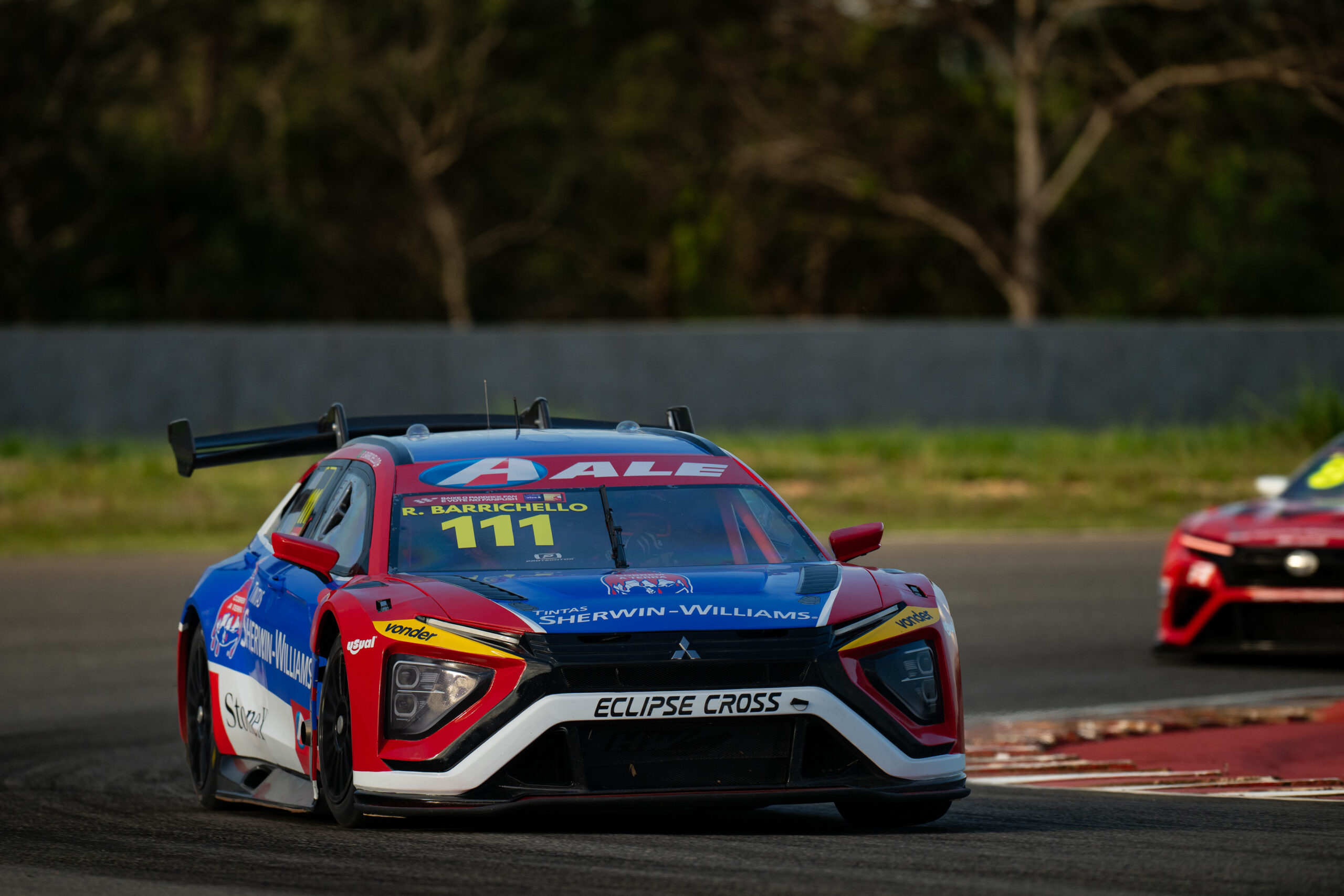 Barrichello e Piquet são desclassificados da etapa de Interlagos da Stock Car 2026