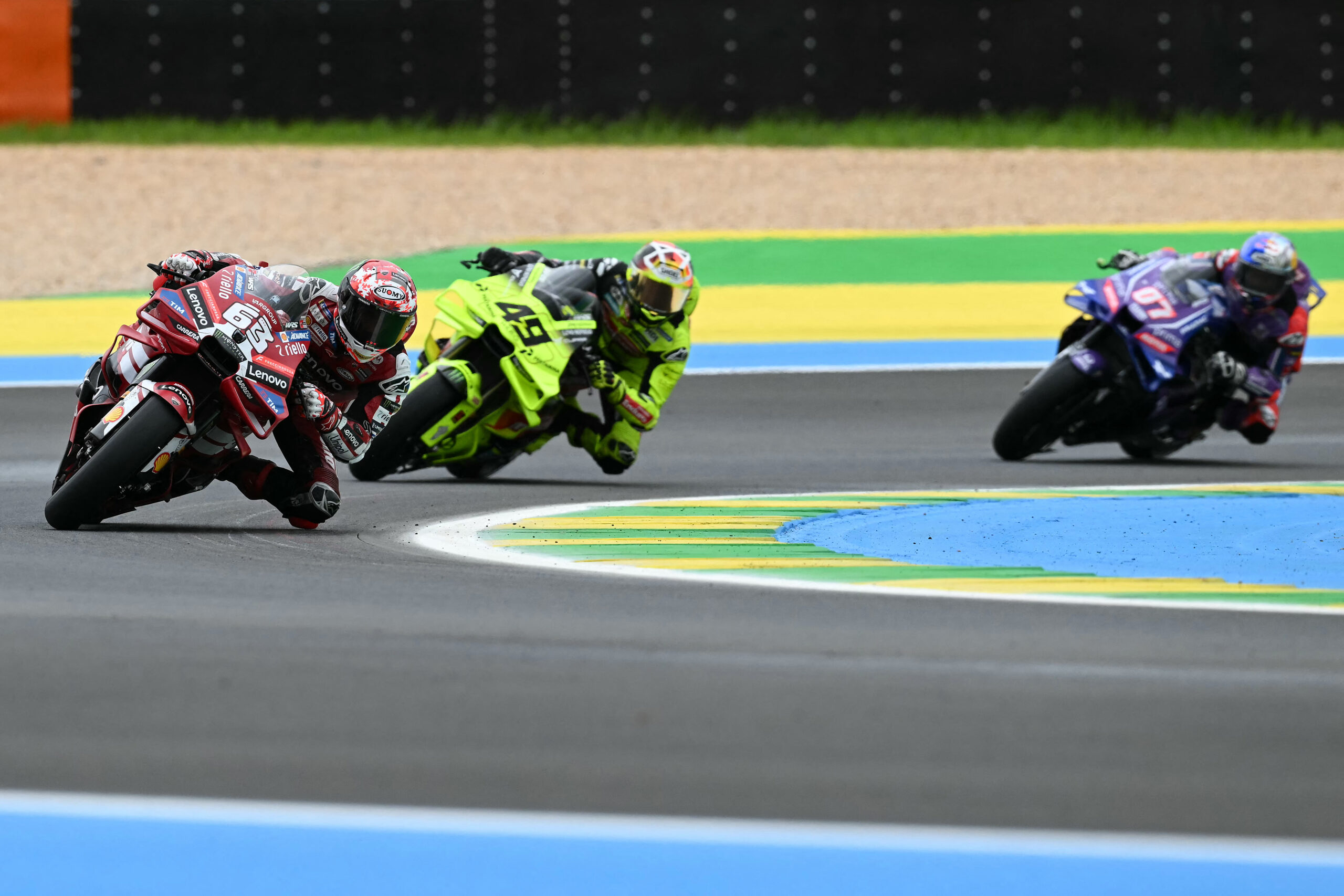 Bagnaia rumina erros, mas vê “grande potencial” da Ducati no GP do Brasil