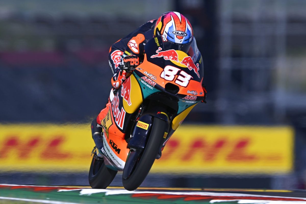 Carpe brilha nos EUA e crava 1ª pole na Moto3 2026. Quiles larga em 8º