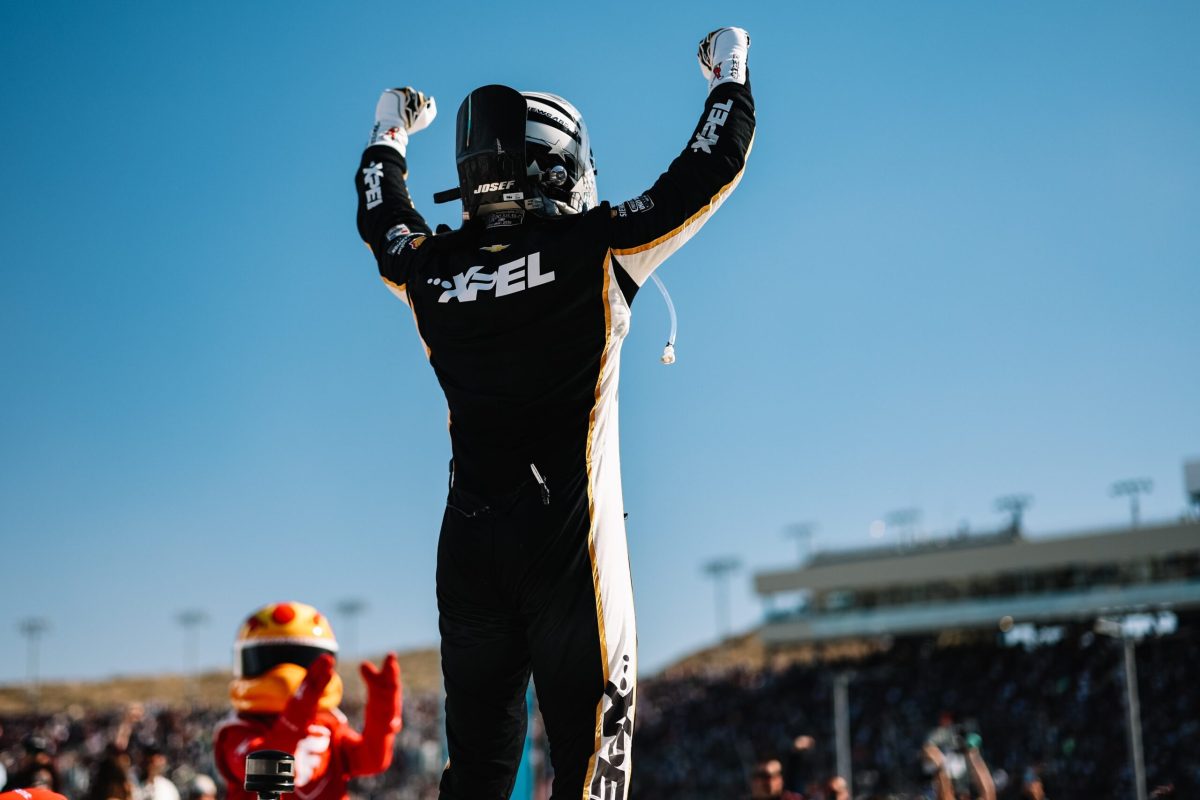 Newgarden admite surpresa com vitória no GP de Phoenix: “Carro virou foguete no fim”
