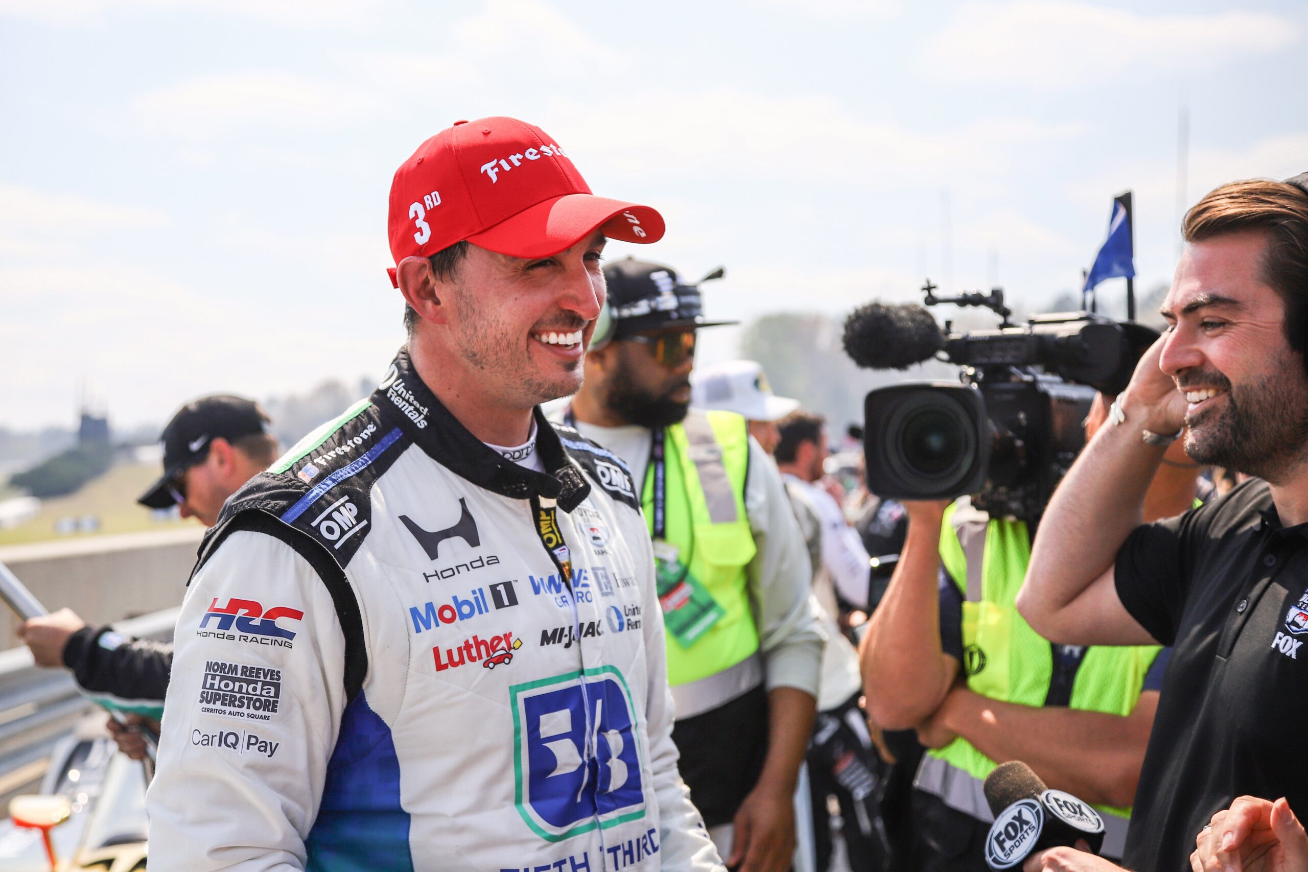 Rahal se empolga e relembra sucesso no GP de Indianápolis, mas admite: “Não sei o porquê”