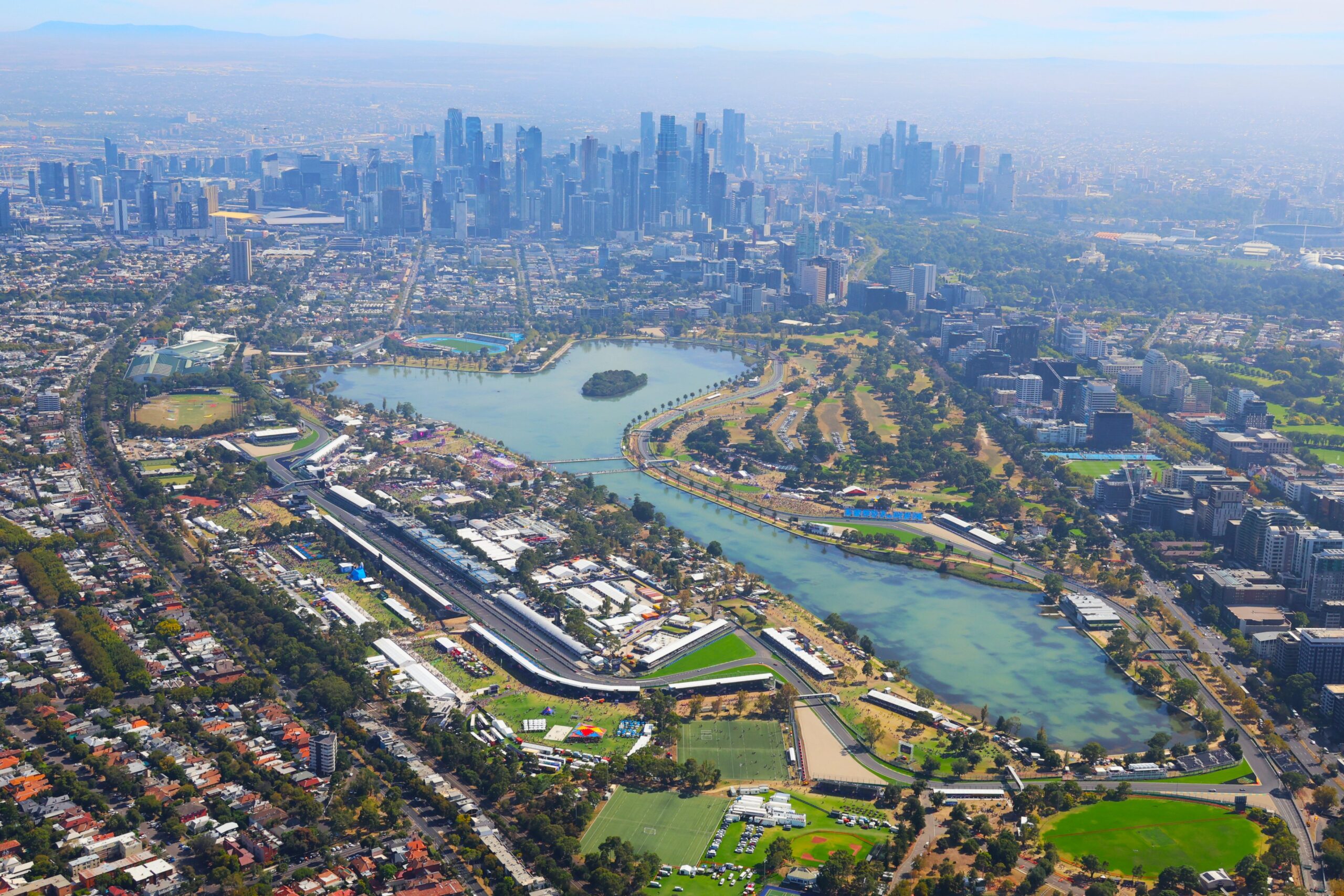 Vicente Soella vê Austrália como “pior lugar” para início da F1 2026: “Vai expor problemas”