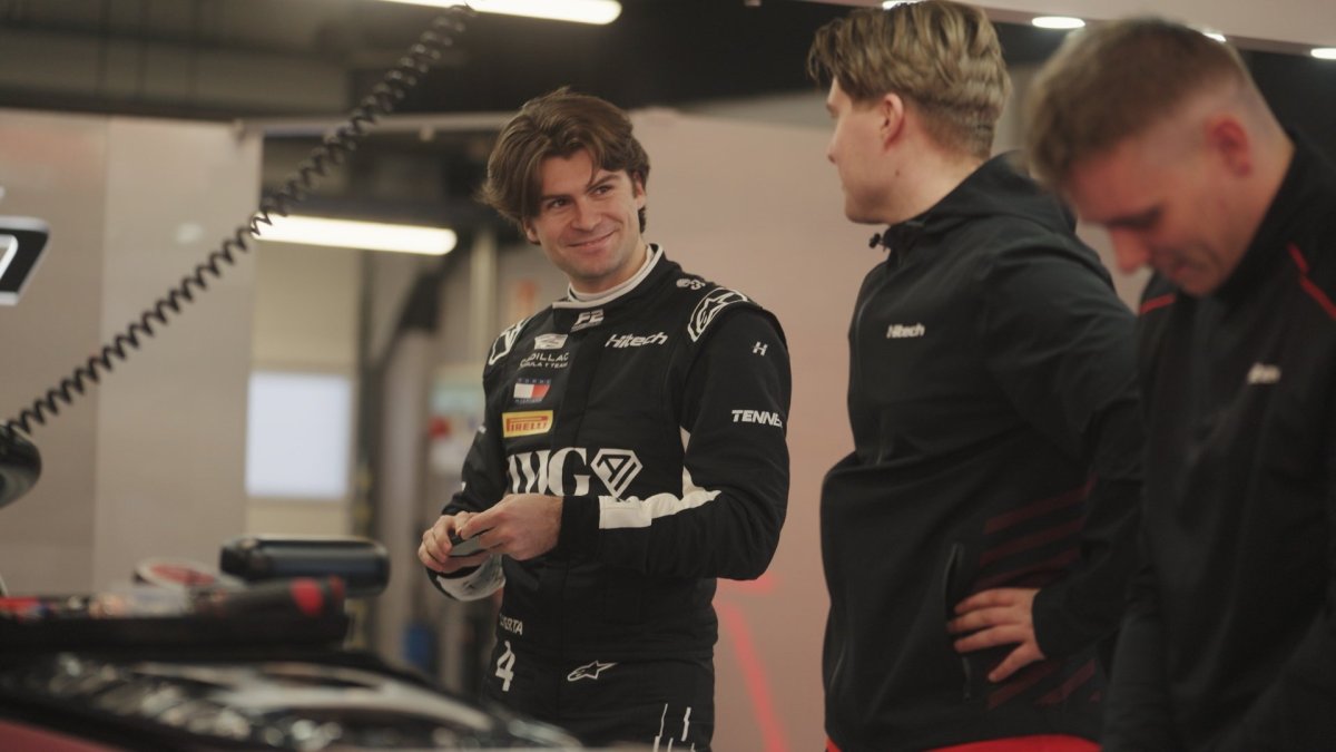 Herta bate forte na estreia da F2 e causa bandeira vermelha em treino na Austrália